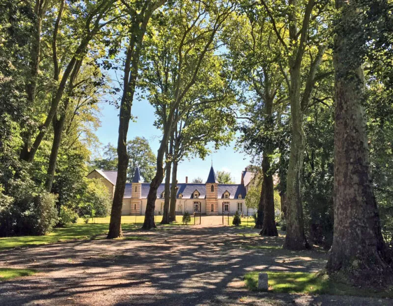 Maison écrivain anjou patys Bazin